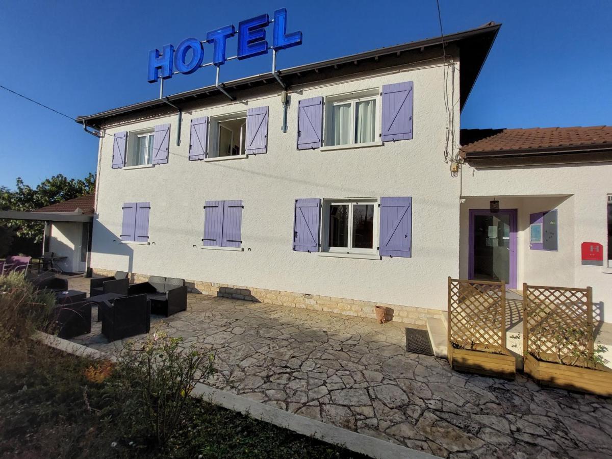 Hotel Au Charme Du Levat Saint Paul de Loubressac エクステリア 写真