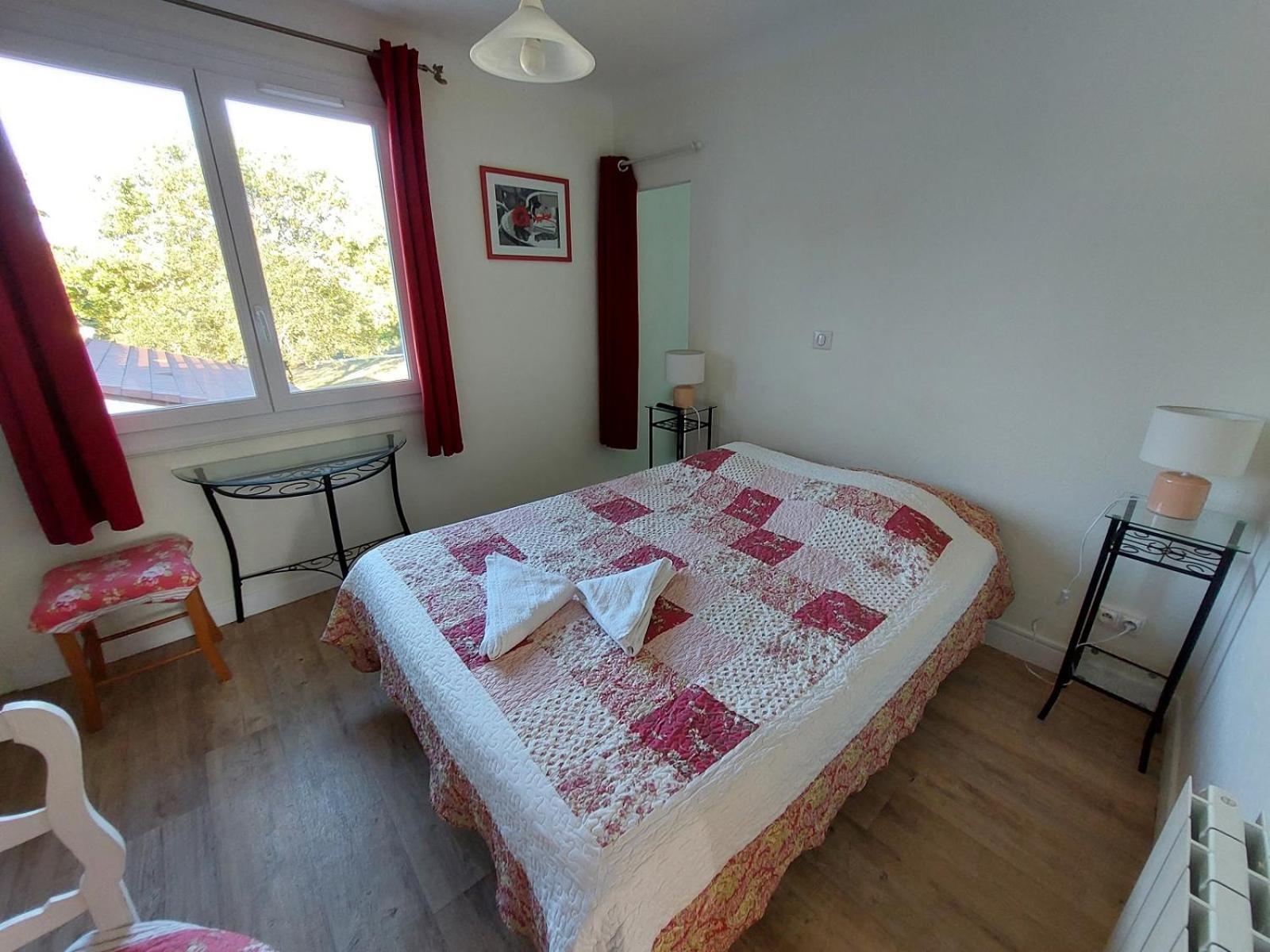 Hotel Au Charme Du Levat Saint Paul de Loubressac エクステリア 写真